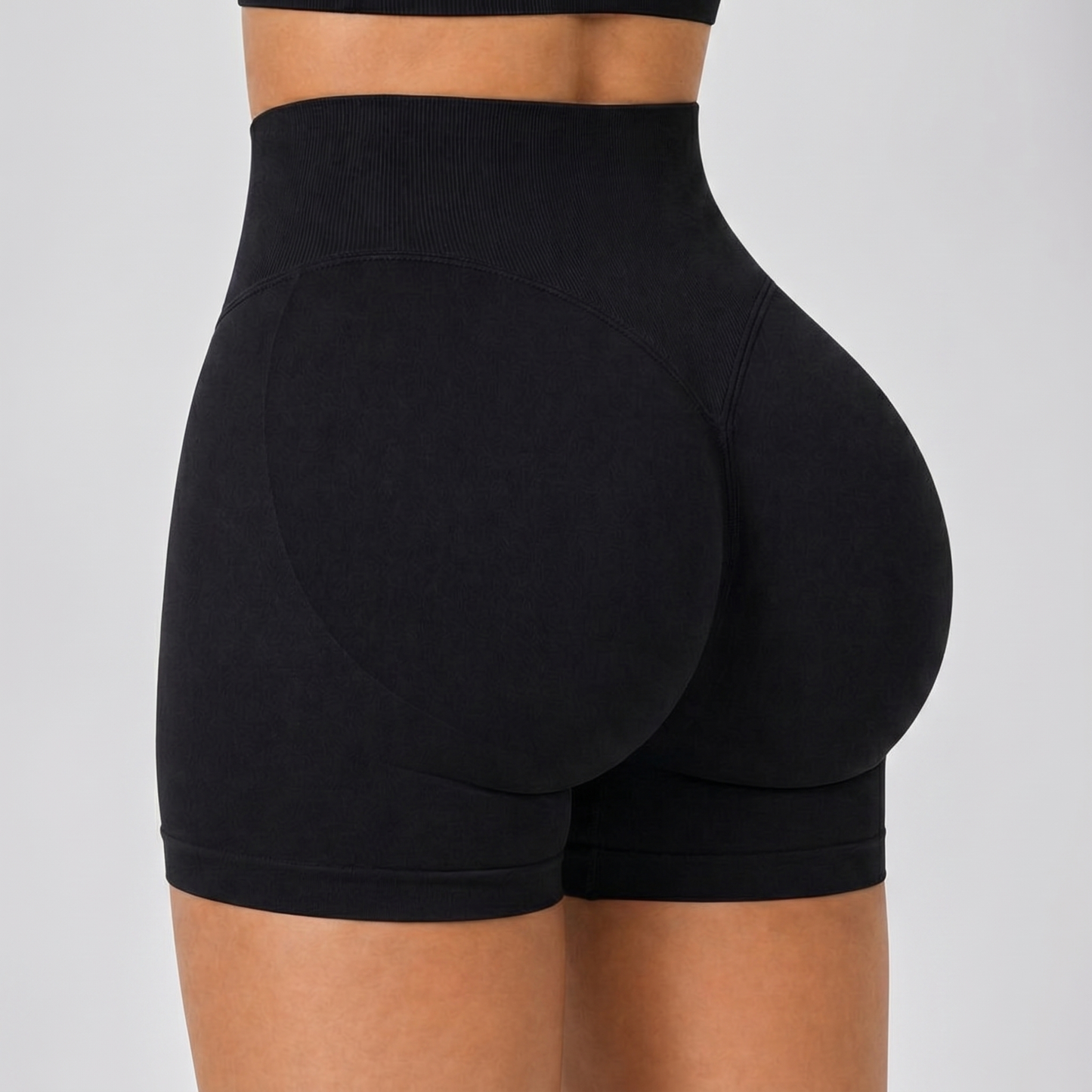 Yveria — Le Short qui Sculpte tes Fesses et Gaine ton Ventre